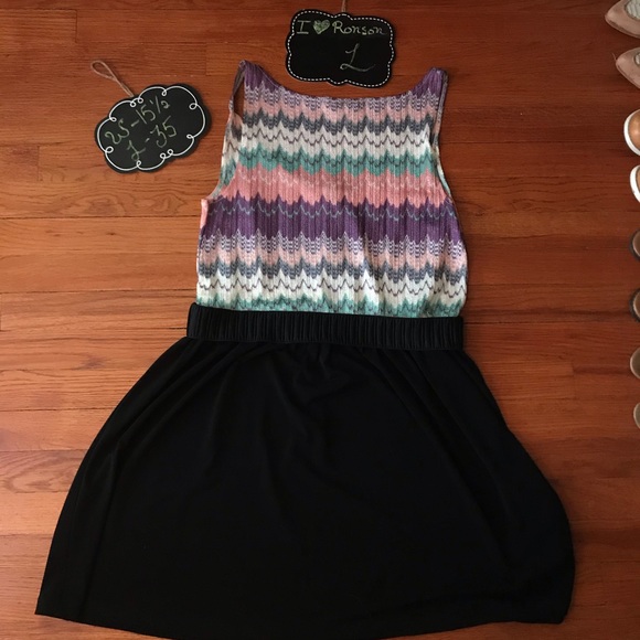 Belted I 🖤 Ronson Sleeveless Dress - Picture 6 of 8